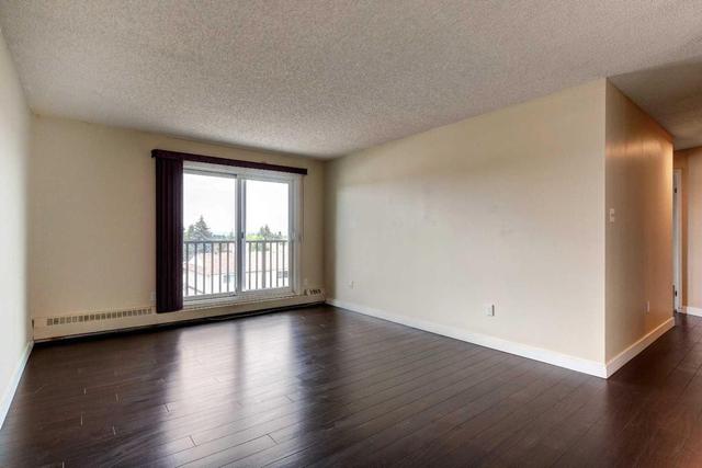 418 - 550 Westwood Drive Sw, Condo with 2 bedrooms, 1 bathrooms and 1 parking in Calgary AB | Image 13