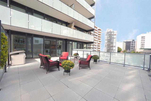 214 - 185 Roehampton Ave, Condo with 1 bedrooms, 1 bathrooms and 0 parking in Toronto ON | Image 12