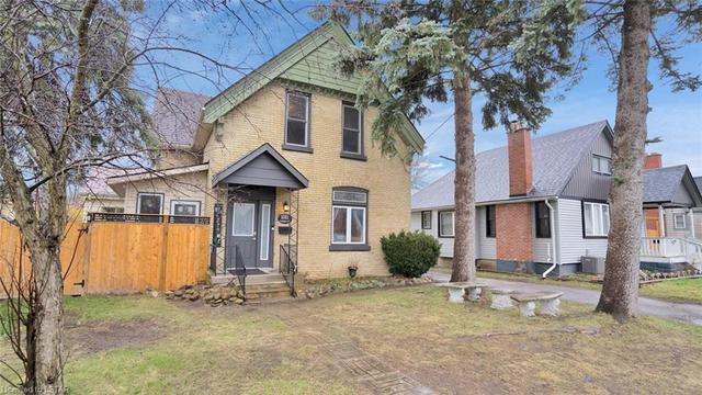 1051 Trafalgar Street, House detached with 5 bedrooms, 1 bathrooms and 6 parking in London ON | Image 12