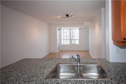 1308 - 8 Mckee Ave, Condo with 2 bedrooms, 2 bathrooms and 1 parking in Toronto ON | Image 4