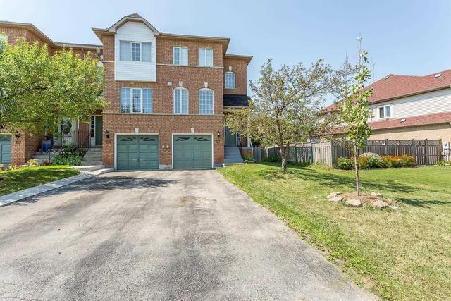 123 Brickyard Way, House attached with 3 bedrooms, 3 bathrooms and 2 parking in Brampton ON | Image 1