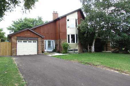6939 Shelter Bay Rd, House detached with 3 bedrooms, 2 bathrooms and 2 parking in Mississauga ON | Image 2