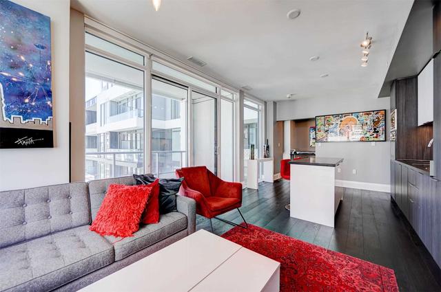 1508e - 576 Front St W, Condo with 2 bedrooms, 2 bathrooms and 1 parking in Toronto ON | Image 12