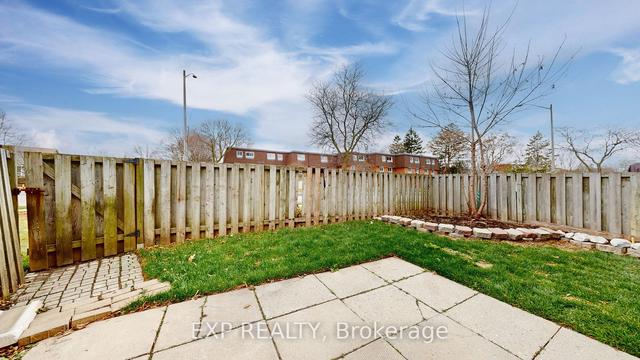 90 - 2315 Bromsgrove Rd, Townhouse with 3 bedrooms, 2 bathrooms and 2 parking in Mississauga ON | Image 28