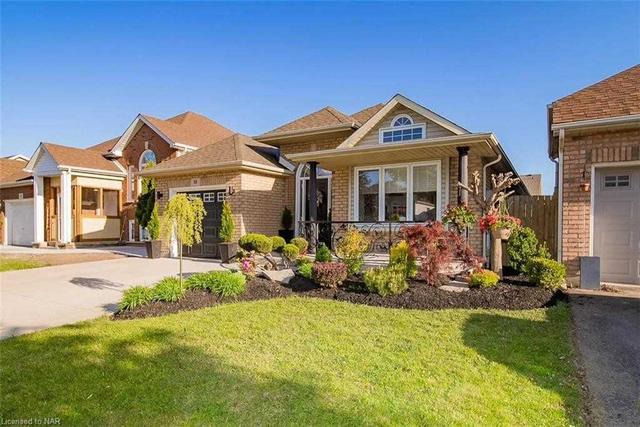 10 Cozocar Cres, House detached with 2 bedrooms, 2 bathrooms and 3 parking in St. Catharines ON | Image 17