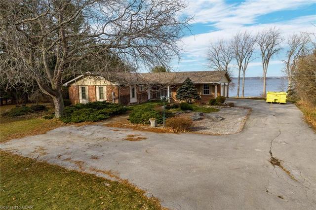 2624 County Road 3 Road, House detached with 3 bedrooms, 2 bathrooms and 10 parking in Prince Edward County ON | Image 7