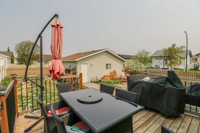 105 Lamont Close, House detached with 4 bedrooms, 3 bathrooms and 4 parking in Red Deer AB | Image 21