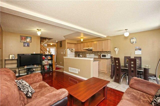 81 Zia Dodda Cres, House attached with 3 bedrooms, 4 bathrooms and 2 parking in Brampton ON | Image 10