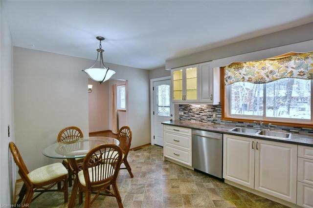 78 White Birch Way, House detached with 4 bedrooms, 2 bathrooms and 8 parking in Wasaga Beach ON | Image 15