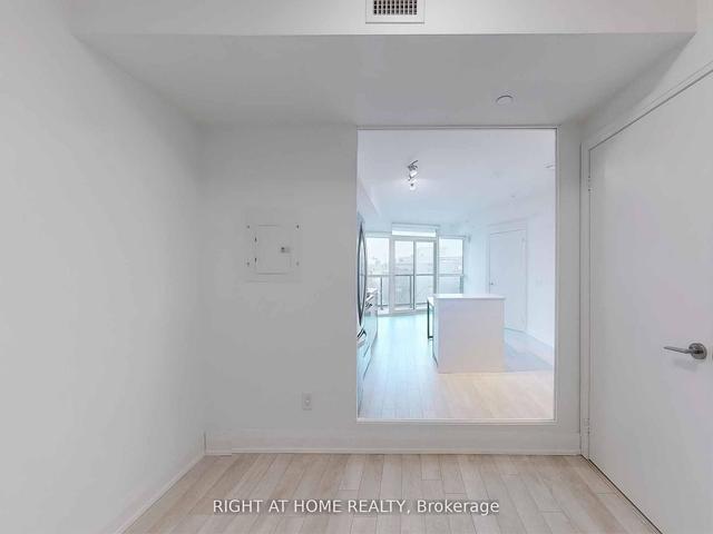 606 - 1461 Lawrence Ave W, Condo with 2 bedrooms, 2 bathrooms and 1 parking in Toronto ON | Image 10