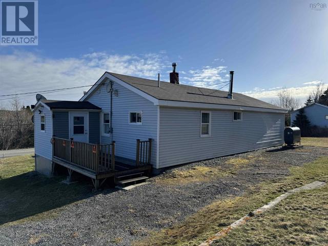 4586 Highway 16, House detached with 3 bedrooms, 1 bathrooms and null parking in Guysborough NS | Image 2