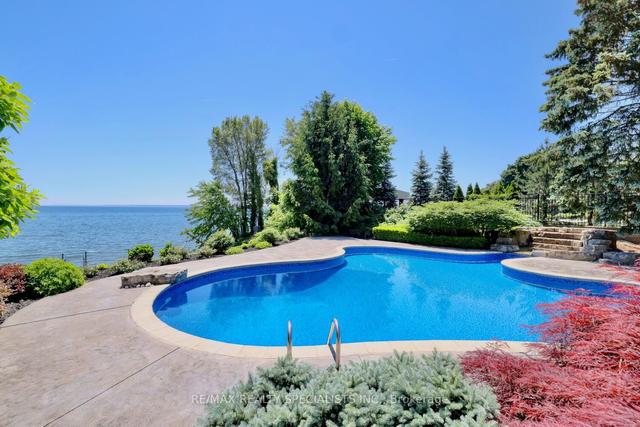 4038 Lakeshore Rd, House detached with 6 bedrooms, 10 bathrooms and 16 parking in Burlington ON | Image 34