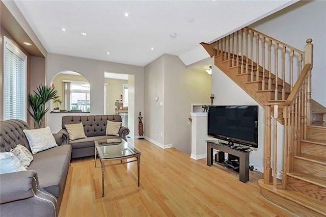 5479 Fudge Terr, House semidetached with 3 bedrooms, 3 bathrooms and 3 parking in Mississauga ON | Image 14