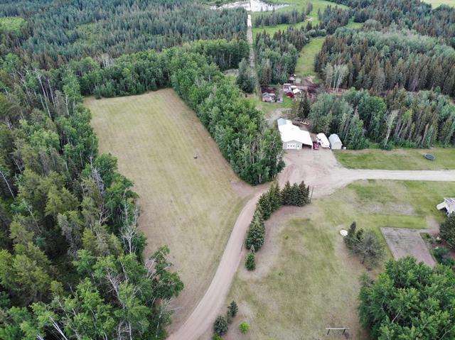 105307-a Rr 154, House detached with 7 bedrooms, 3 bathrooms and 20 parking in Mackenzie County AB | Image 37