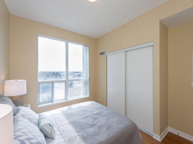 Th 320 - 38 Lee Centre Dr, Townhouse with 2 bedrooms, 2 bathrooms and 1 parking in Toronto ON | Image 14