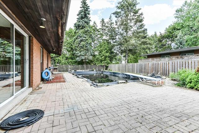 1653 Woodbine Heights Blvd, House detached with 4 bedrooms, 2 bathrooms and 2 parking in Toronto ON | Image 6