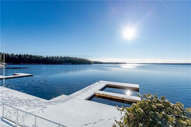 ttp-102 - 1869 Muskoka 118 Road W, House attached with 3 bedrooms, 3 bathrooms and null parking in Muskoka Lakes ON | Image 35