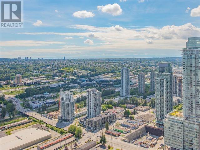 4506 - 4650 Brentwood Boulevard, Condo with 2 bedrooms, 2 bathrooms and 1 parking in Burnaby BC | Image 8