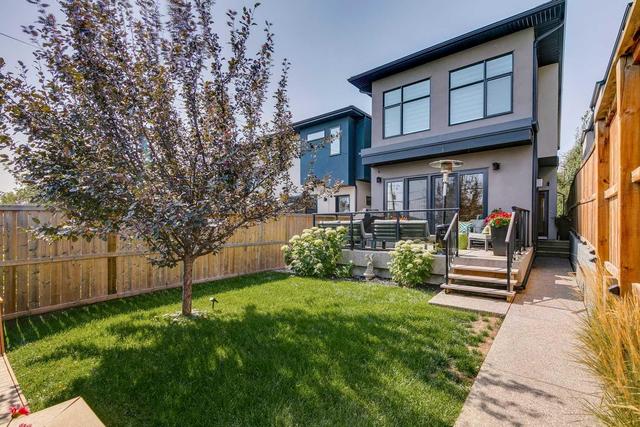 3804 Parkhill Street Sw, House detached with 4 bedrooms, 3 bathrooms and 2 parking in Calgary AB | Image 15