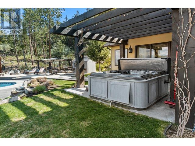 5500 Rockface Road, House detached with 4 bedrooms, 3 bathrooms and 8 parking in Central Okanagan BC | Image 93