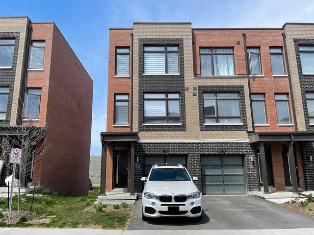 106 Dalhousie St, Townhouse with 3 bedrooms, 2 bathrooms and 2 parking in Vaughan ON | Image 1