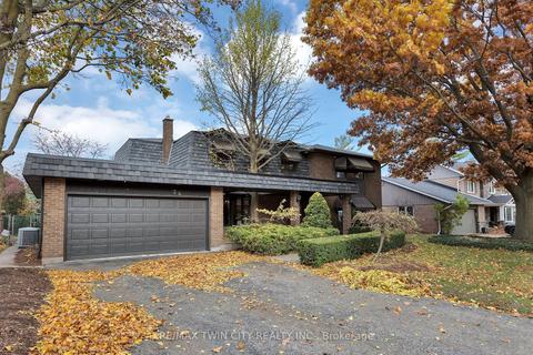 34 Huntley Cres, House detached with 4 bedrooms, 5 bathrooms and 6 parking in Kitchener ON | Card Image