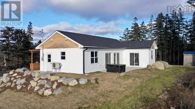 53 Wharf Road, House detached with 2 bedrooms, 2 bathrooms and null parking in Victoria, Subd. A NS | Image 18