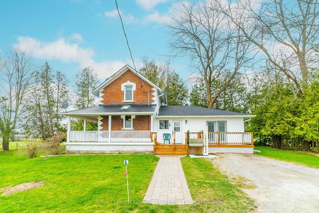 775 Cresswell Rd, Home with 3 bedrooms, 2 bathrooms and 11 parking in Kawartha Lakes ON | Image 37