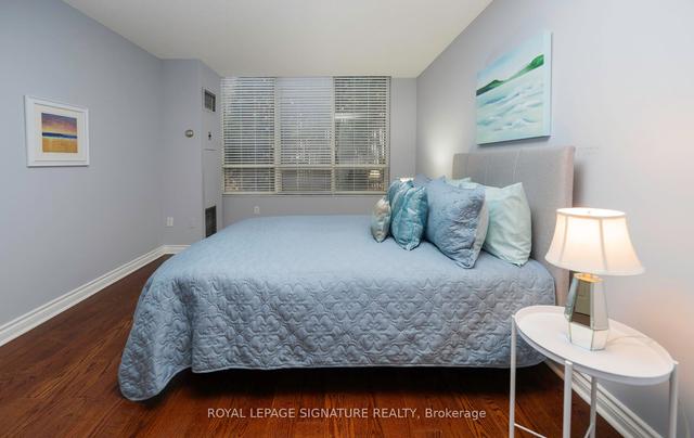 108 - 215 The Donway W, Condo with 2 bedrooms, 2 bathrooms and 1 parking in Toronto ON | Image 11