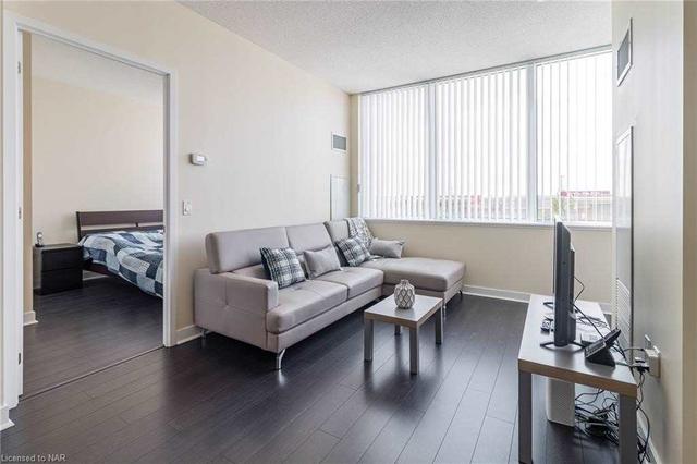 0205 - 3975 Grand Park Dr, Condo with 2 bedrooms, 2 bathrooms and 1 parking in Mississauga ON | Image 5