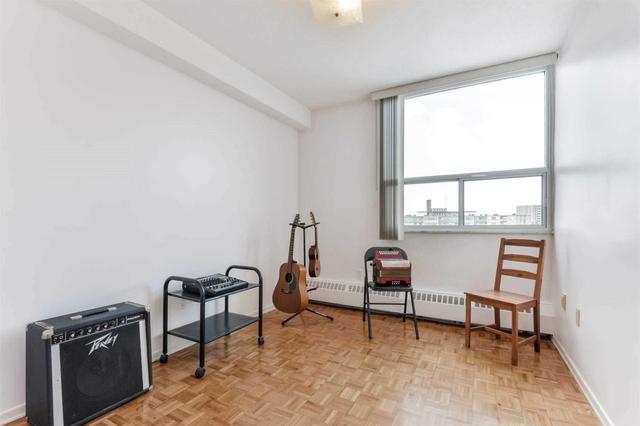 820 - 551 The West Mall, Condo with 2 bedrooms, 1 bathrooms and 1 parking in Toronto ON | Image 12