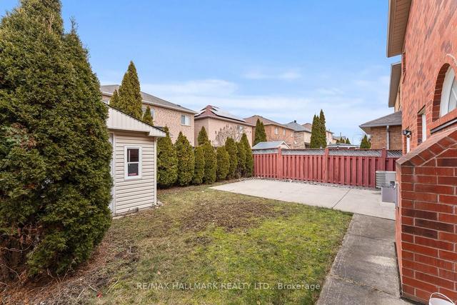 56 Adventure Cres, House detached with 3 bedrooms, 3 bathrooms and 4 parking in Vaughan ON | Image 24