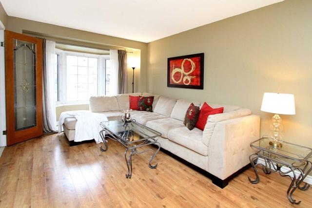 58 Grover Dr, House detached with 4 bedrooms, 4 bathrooms and 4 parking in Toronto ON | Image 7