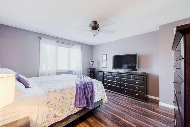 78 Jamesway Cres, House attached with 3 bedrooms, 3 bathrooms and 3 parking in Whitchurch Stouffville ON | Image 16