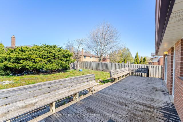 240 Rutherford Rd N, House detached with 4 bedrooms, 3 bathrooms and 4 parking in Brampton ON | Image 10