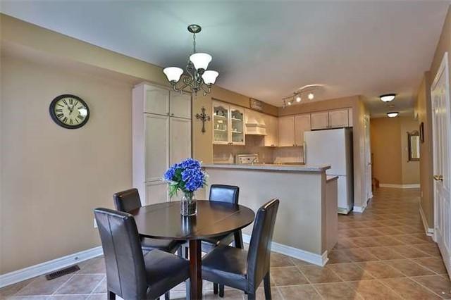5187 Oscar Peterson Blvd, House detached with 4 bedrooms, 3 bathrooms and 4 parking in Mississauga ON | Image 8