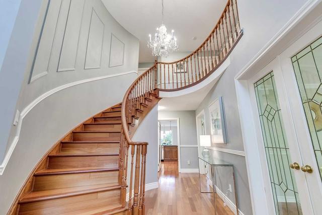 1296 Creekside Dr, House detached with 4 bedrooms, 4 bathrooms and 4 parking in Oakville ON | Image 10