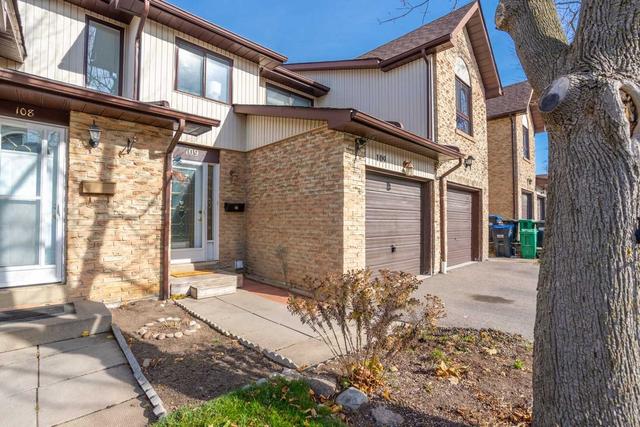 109 - 109 Foster Cres E, Townhouse with 3 bedrooms, 2 bathrooms and 2 parking in Brampton ON | Image 23