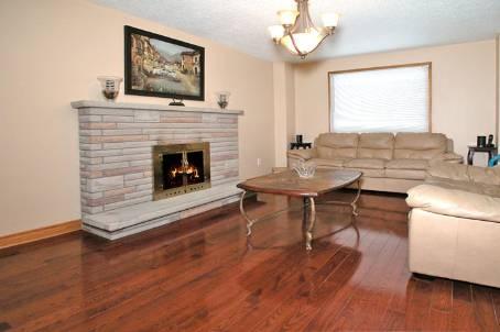 80 Adrian Cres, House detached with 4 bedrooms, 4 bathrooms and 2 parking in Markham ON | Image 4