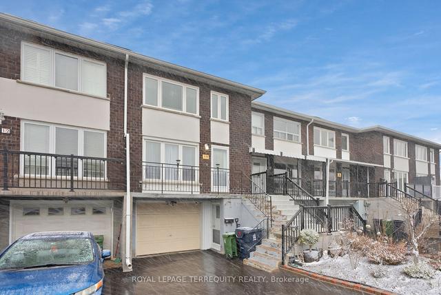 10 San Carmelo Way, Townhouse with 3 bedrooms, 2 bathrooms and 3 parking in Toronto ON | Image 12