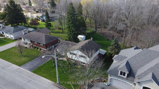 45 First St, House detached with 3 bedrooms, 2 bathrooms and 4 parking in Hamilton ON | Image 34