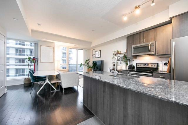 1603 - 9201 Yonge St, Condo with 1 bedrooms, 1 bathrooms and 1 parking in Richmond Hill ON | Image 2