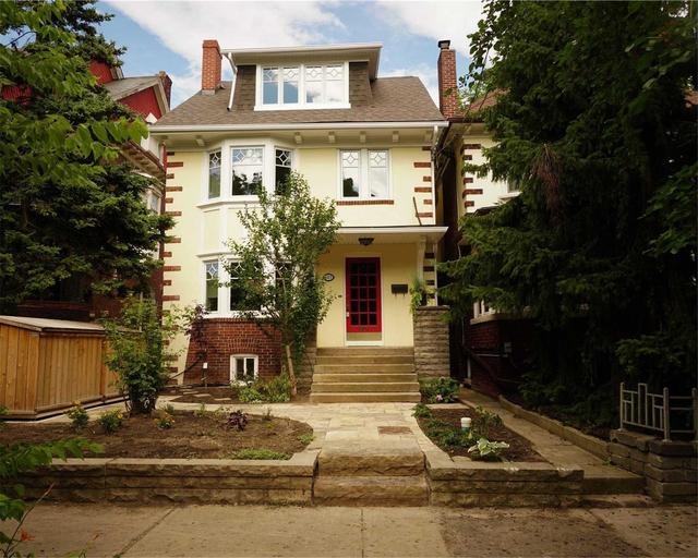 unit 2 - 143 Madison Ave, House detached with 3 bedrooms, 3 bathrooms and 1 parking in Toronto ON | Image 1