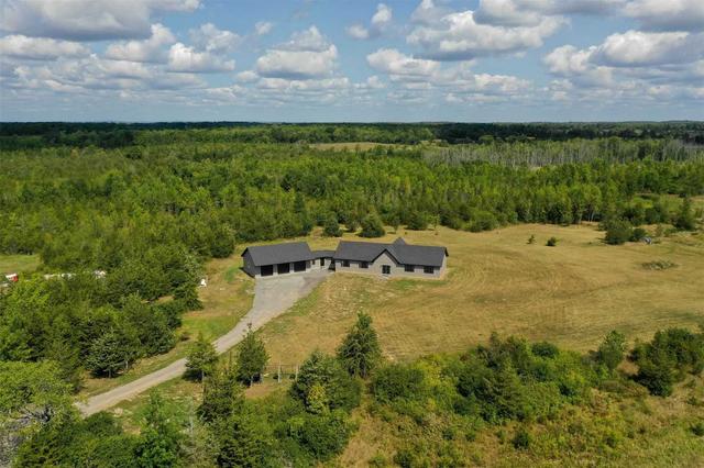 1596 Salem Rd, House detached with 4 bedrooms, 3 bathrooms and 43 parking in Prince Edward County ON | Image 11