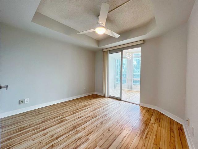 1501 - 373 Front St W, Condo with 1 bedrooms, 1 bathrooms and 1 parking in Toronto ON | Image 6