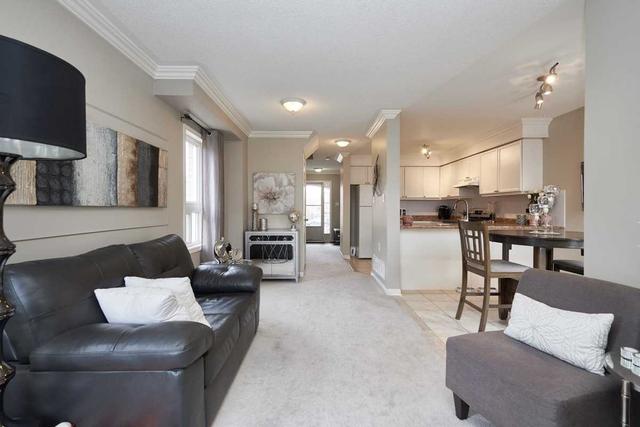 54 Coleman Dr, House attached with 3 bedrooms, 3 bathrooms and 3 parking in Barrie ON | Image 15