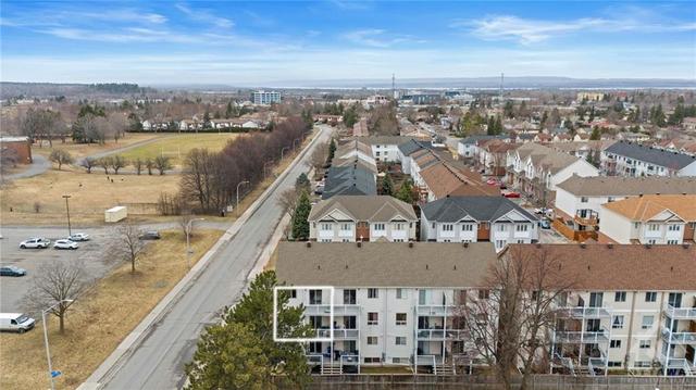 302 Wiffen Private, House attached with 2 bedrooms, 2 bathrooms and 1 parking in Ottawa ON | Image 27