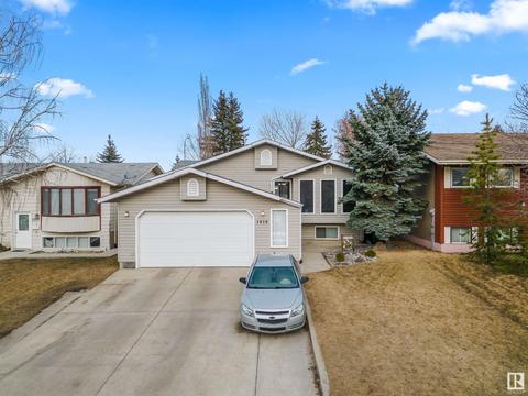 1819 35 St Nw, House detached with 6 bedrooms, 3 bathrooms and null parking in Edmonton AB | Card Image