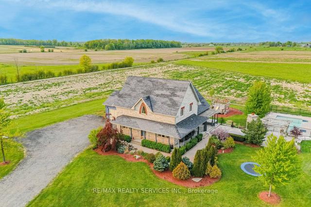 13471 Heartlake Rd, House detached with 4 bedrooms, 4 bathrooms and 17 parking in Caledon ON | Image 2