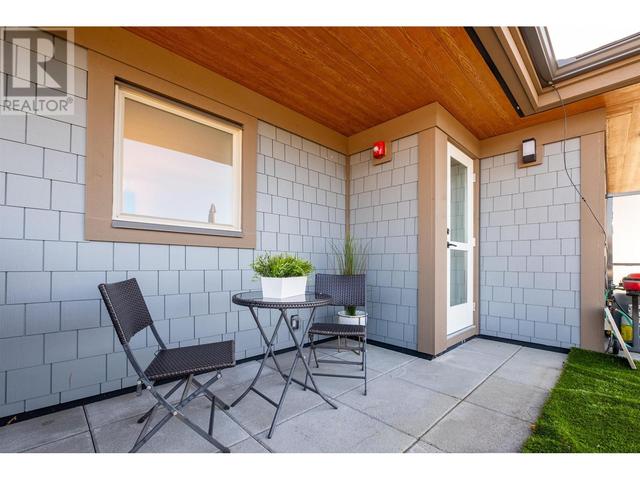 2317 St. Johns Street, House attached with 3 bedrooms, 3 bathrooms and 2 parking in Port Moody BC | Image 13
